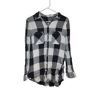 Tokyo Darling Women's Button Up Size Medium